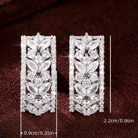 Cz Diamond Floral Post Back Drop Earrings - Picture 4 of 16
